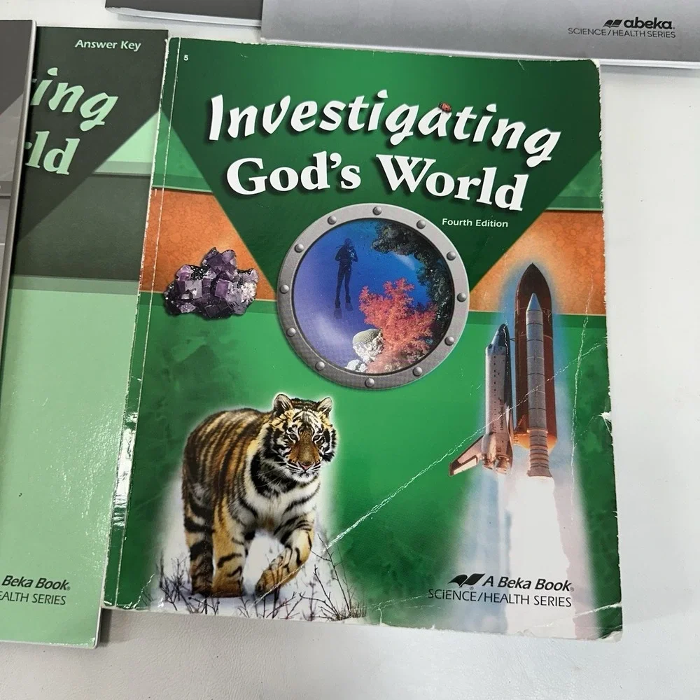 Abeka 5th Grade Science/Health Student & Teacher Set Investigating God's World